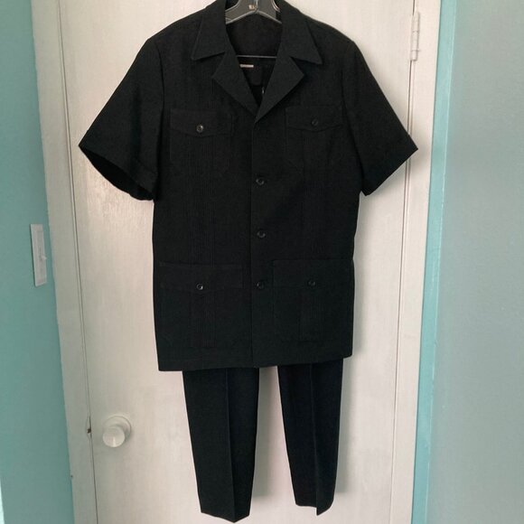 Unknown, 1970's Men's 38 Black Guayabera Polyester Suit - Picture 2 of 16